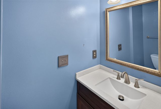 415 25th Avenue SW, Altoona, IA 50009