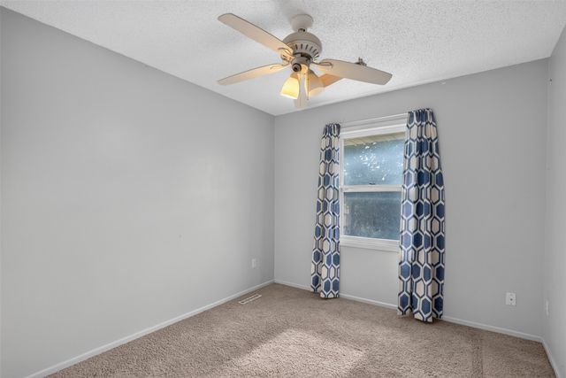 415 25th Avenue SW, Altoona, IA 50009