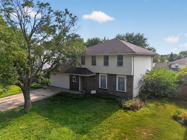415 25th Avenue SW, Altoona, IA 50009