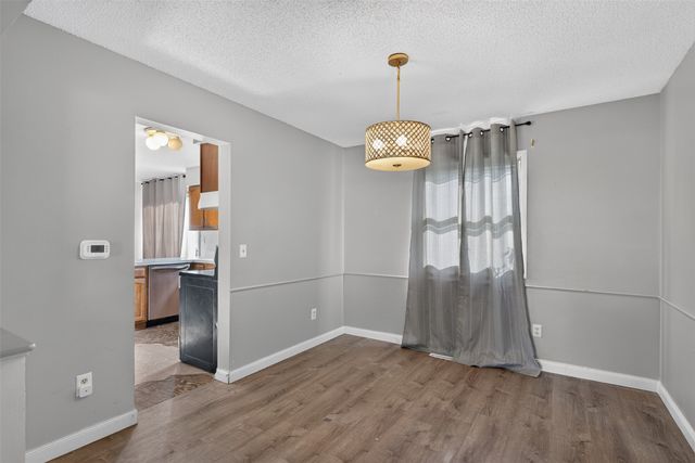 415 25th Avenue SW, Altoona, IA 50009