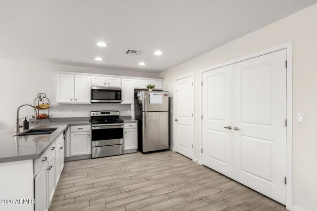 15180 S Diablo Road, Arizona City, AZ 85123
