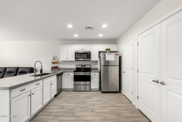 15180 S Diablo Road, Arizona City, AZ 85123