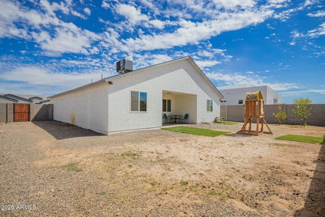 15180 S Diablo Road, Arizona City, AZ 85123