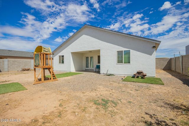 15180 S Diablo Road, Arizona City, AZ 85123