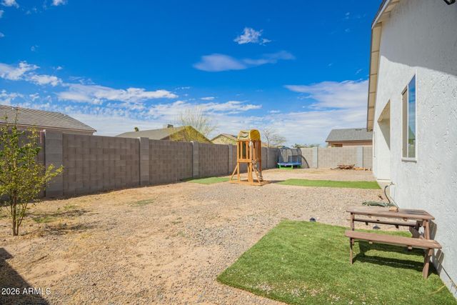 15180 S Diablo Road, Arizona City, AZ 85123