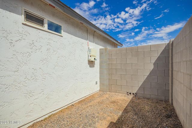 15180 S Diablo Road, Arizona City, AZ 85123