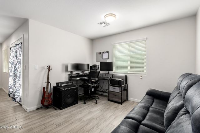 15180 S Diablo Road, Arizona City, AZ 85123