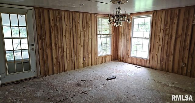 2130 Rains Street, Murphysboro, IL 62966