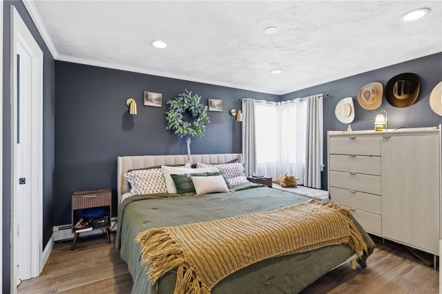 52 Viking Drive, Portsmouth, RI 02871