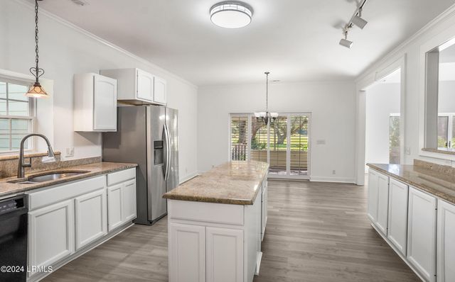 27 E National Boulevard, Beaufort, SC 29907