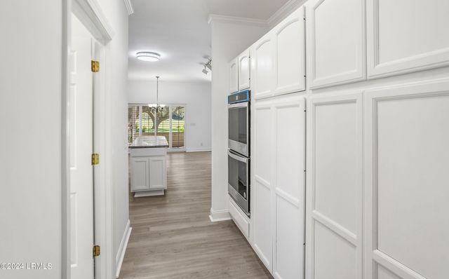 27 E National Boulevard, Beaufort, SC 29907