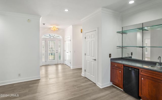 27 E National Boulevard, Beaufort, SC 29907