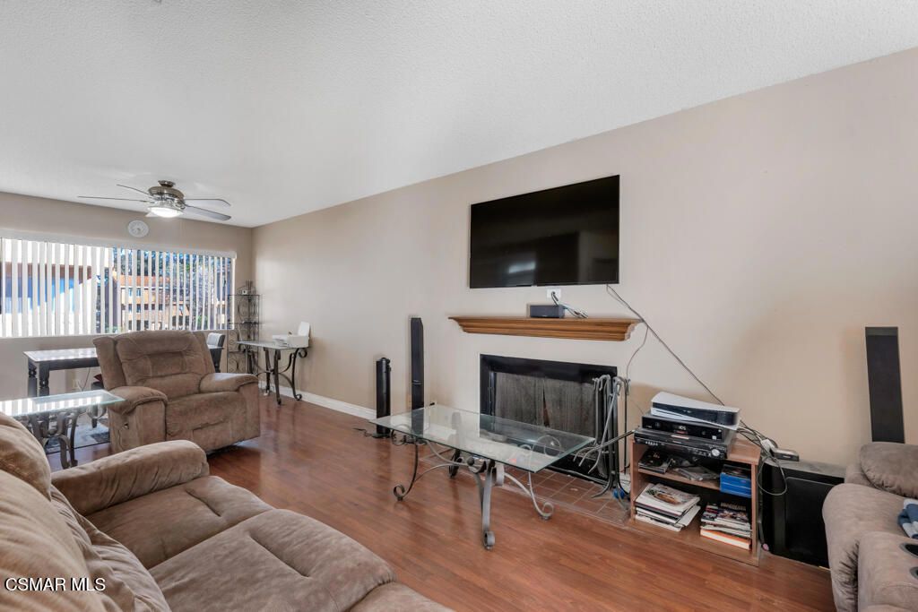 Image 5 of property listing at 2103 Euclid Avenue, Camarillo, CA 93010