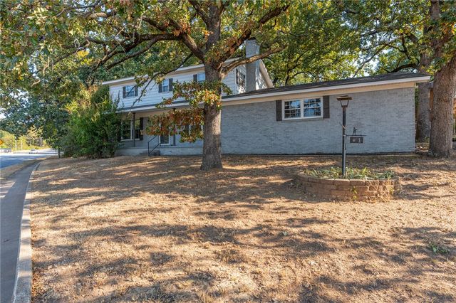 1 Old Greenwood Lane, Fort Smith, AR 72903