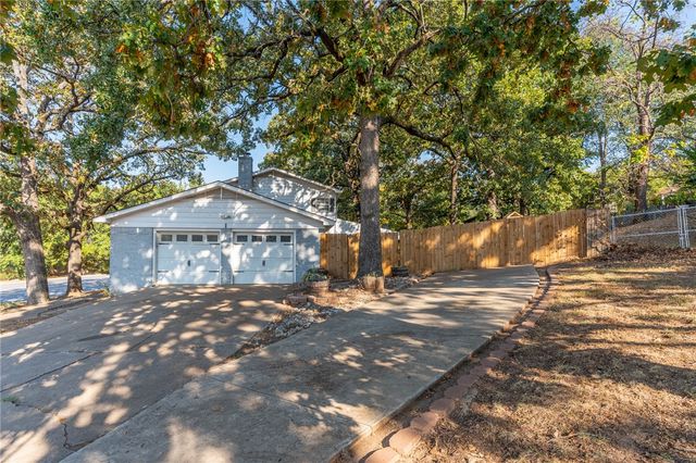 1 Old Greenwood Lane, Fort Smith, AR 72903
