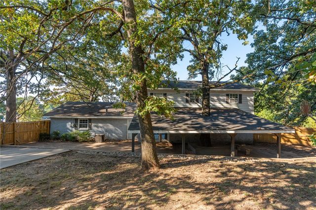 1 Old Greenwood Lane, Fort Smith, AR 72903
