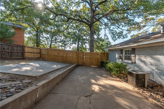 1 Old Greenwood Lane, Fort Smith, AR 72903