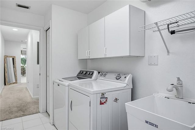 3965 Deer Crossing CT 103, Naples, FL 34114