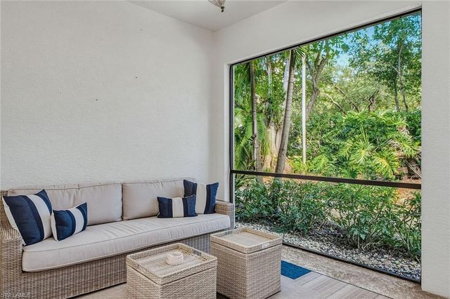 3965 Deer Crossing CT 103, Naples, FL 34114