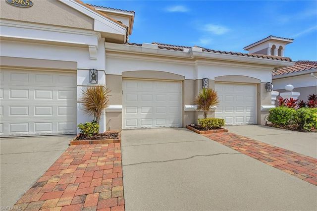3965 Deer Crossing CT 103, Naples, FL 34114