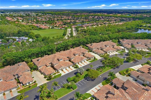 3965 Deer Crossing CT 103, Naples, FL 34114