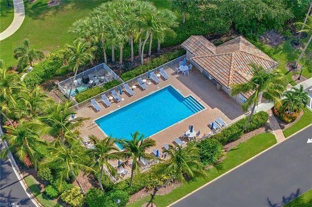 3965 Deer Crossing CT 103, Naples, FL 34114