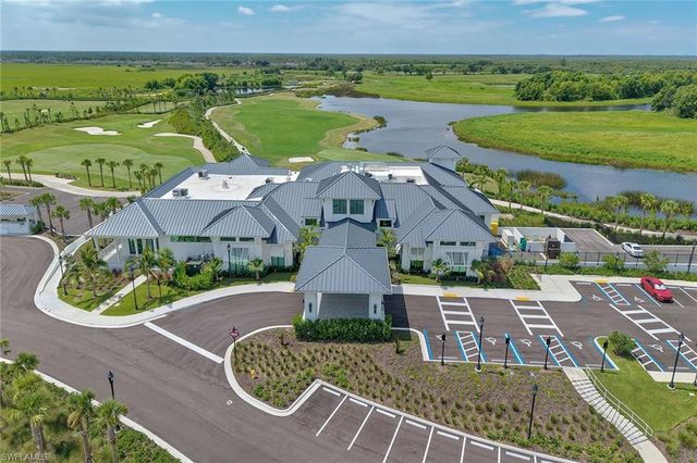 3965 Deer Crossing CT 103, Naples, FL 34114
