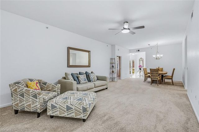 3965 Deer Crossing CT 103, Naples, FL 34114