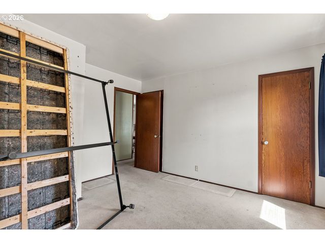15205 Se LEE Ave, Milwaukie, OR 97267