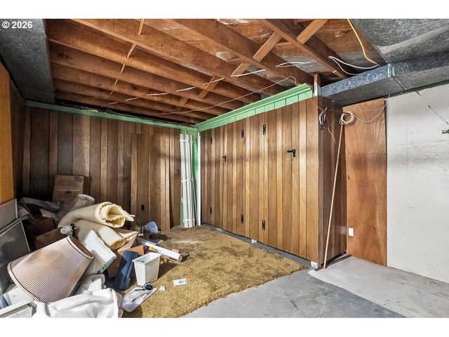15205 Se LEE Ave, Milwaukie, OR 97267