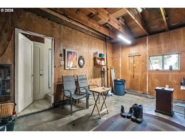 15205 Se LEE Ave, Milwaukie, OR 97267