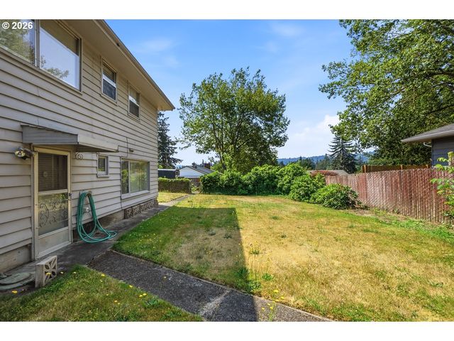 15205 Se LEE Ave, Milwaukie, OR 97267