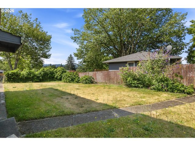 15205 Se LEE Ave, Milwaukie, OR 97267