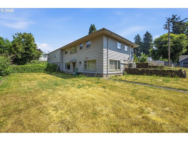 15205 Se LEE Ave, Milwaukie, OR 97267