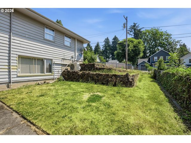 15205 Se LEE Ave, Milwaukie, OR 97267