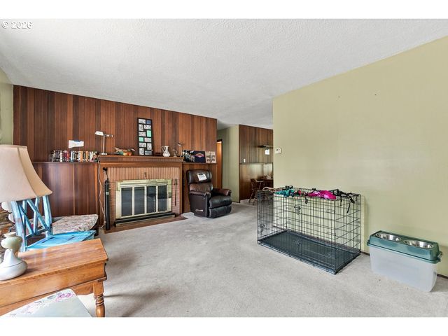 15205 Se LEE Ave, Milwaukie, OR 97267