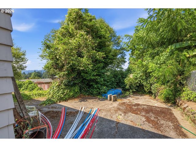 15205 Se LEE Ave, Milwaukie, OR 97267