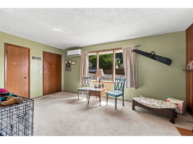15205 Se LEE Ave, Milwaukie, OR 97267