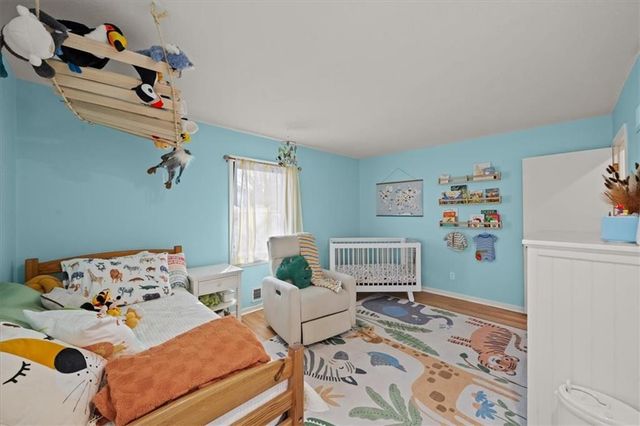 1404 SW Charleston Avenue, Lee's Summit, MO 64081