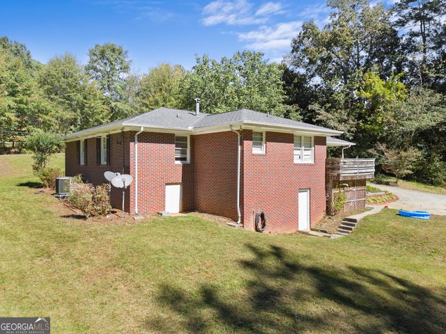 148 Moreland Avenue, Toccoa, GA 30577
