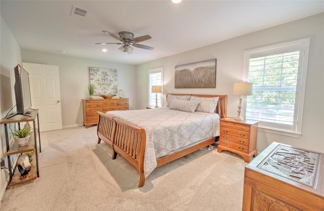15508 Crown Oaks Drive, Montgomery, TX 77316