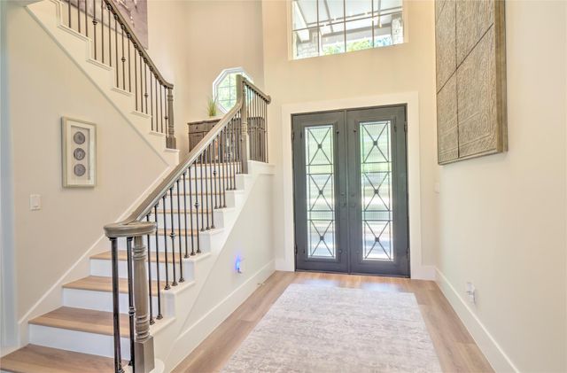 15508 Crown Oaks Drive, Montgomery, TX 77316