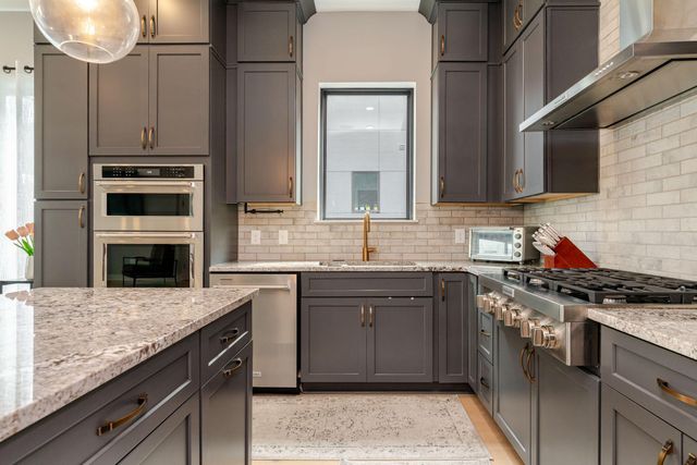 2891 Kobuk Drive, 301, Columbus, OH 43228