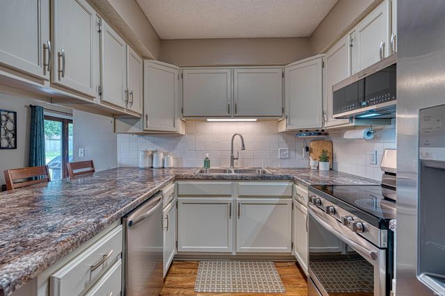 7888 Meadow Lane, Newburgh, IN 47630