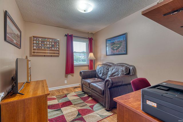 7888 Meadow Lane, Newburgh, IN 47630