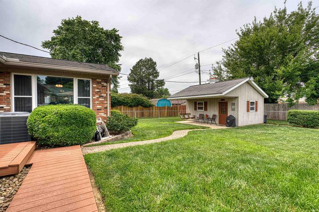 7888 Meadow Lane, Newburgh, IN 47630