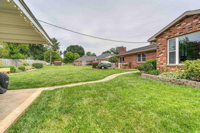7888 Meadow Lane, Newburgh, IN 47630