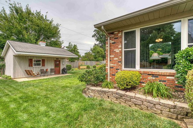 7888 Meadow Lane, Newburgh, IN 47630