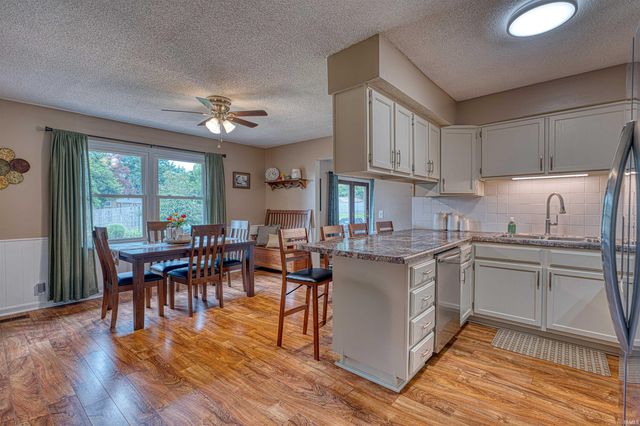 7888 Meadow Lane, Newburgh, IN 47630