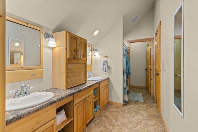 218 EMILY WAY, Hortonville, WI 54944